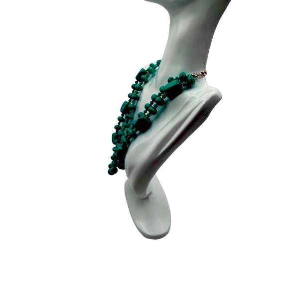 Faux Turquoise Beaded Necklace & Bracelet Set. N72 - Picture 5 of 12